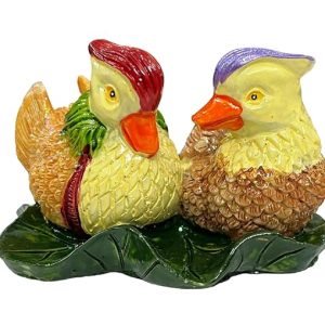 Mandarin Ducks Showpiece